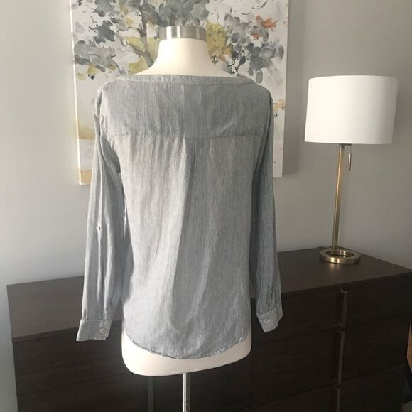 Anthropology Postmark Gray/White Striped Top - Picture 2 of 8